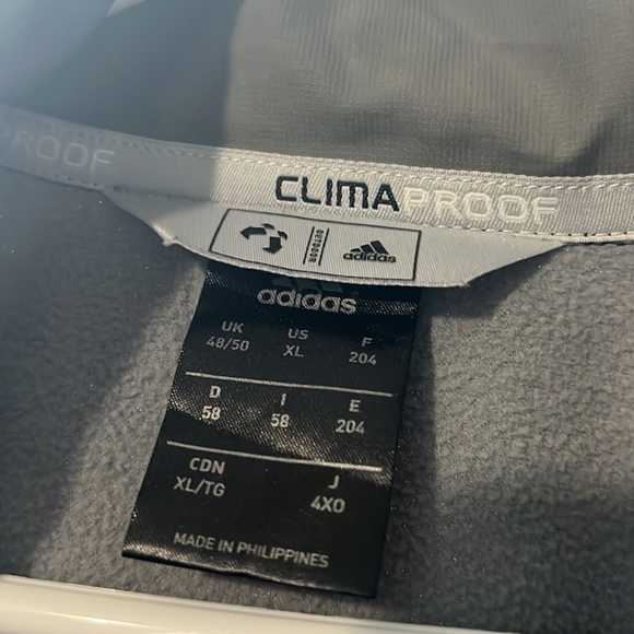 Adidas team Canada jacket. - Picture 3 of 4